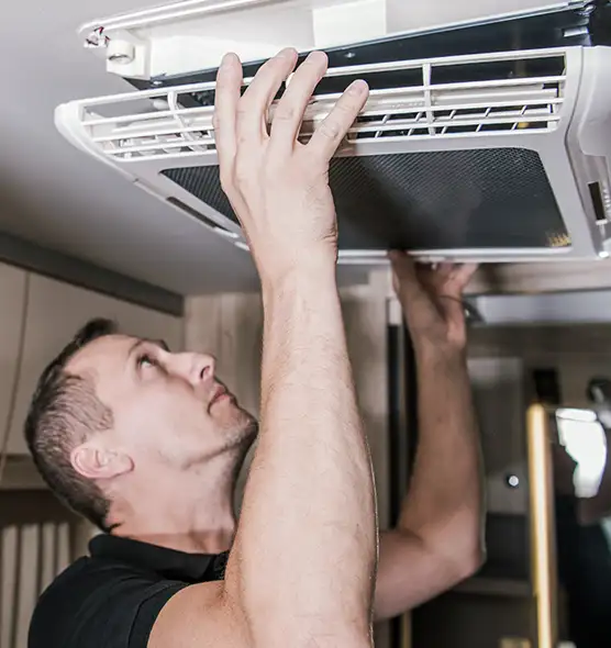  Professional Licensed And Insured Cleaners in South Holland, IL